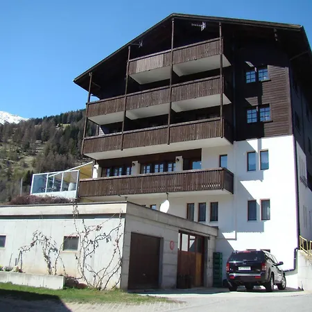 Hotel Weisshorn-3